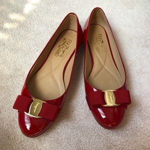 Salvatore Ferragamo Varina bow flats shoes